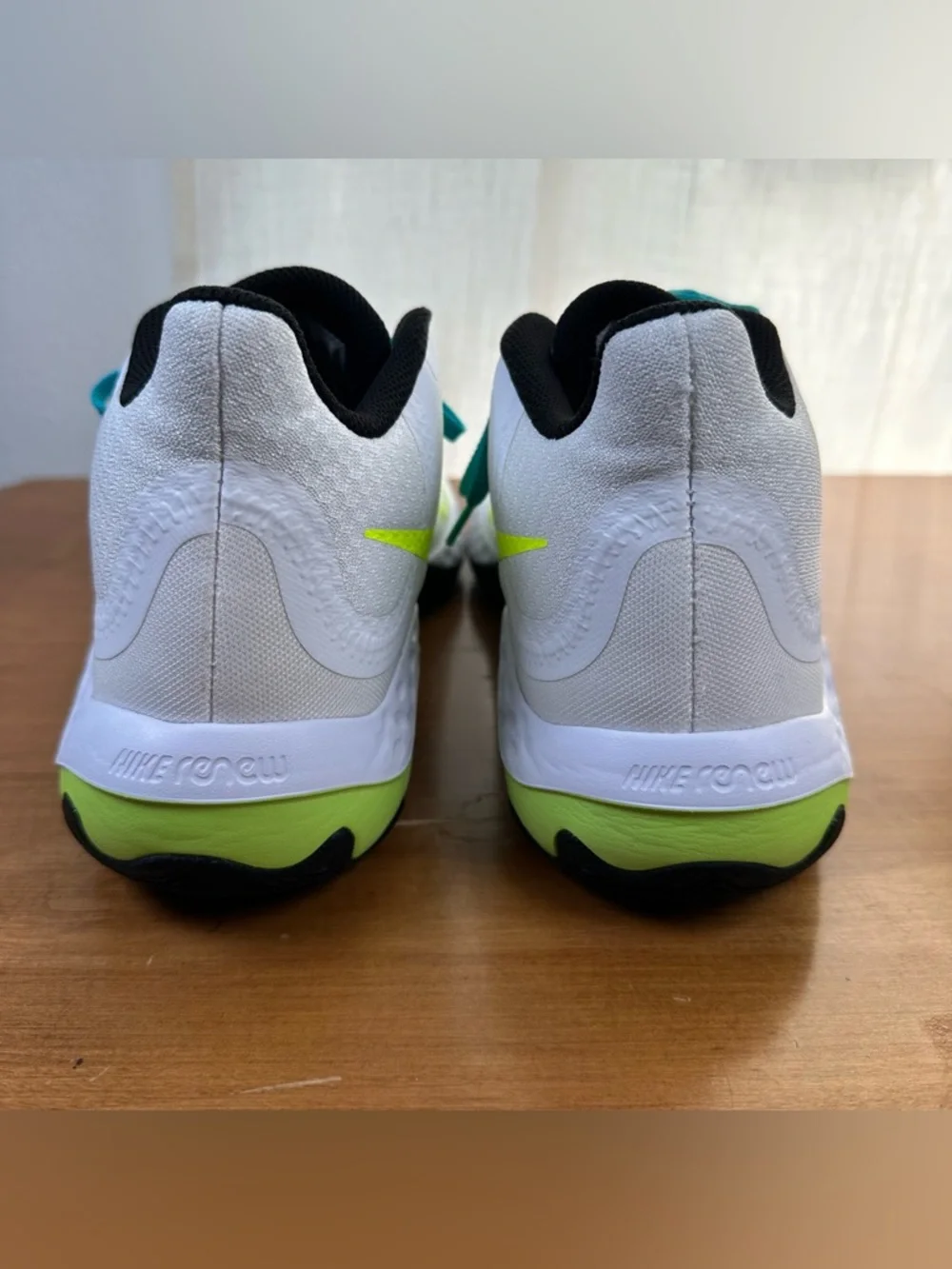 Nike Renew Elevate Sneakers